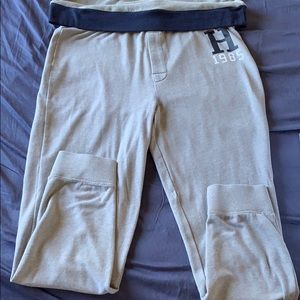 Full tommy sweatsuit/sleep wear